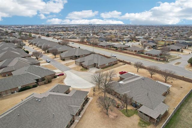 16125 Vintage Court, Edmond, OK 73013