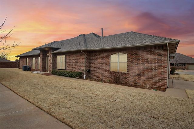 16125 Vintage Court, Edmond, OK 73013