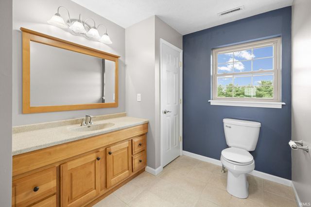676 E 700 S, Lafayette, IN 47909