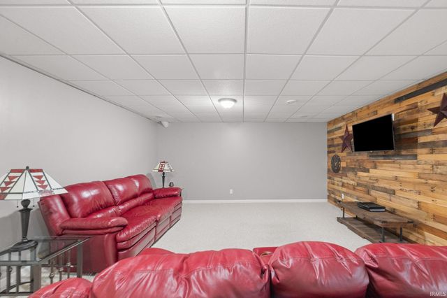 676 E 700 S, Lafayette, IN 47909