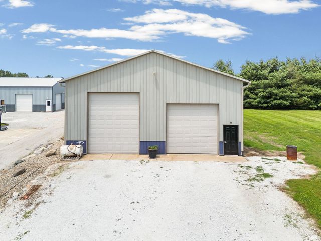 676 E 700 S, Lafayette, IN 47909