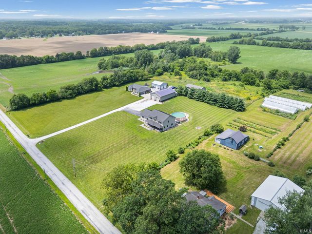 676 E 700 S, Lafayette, IN 47909
