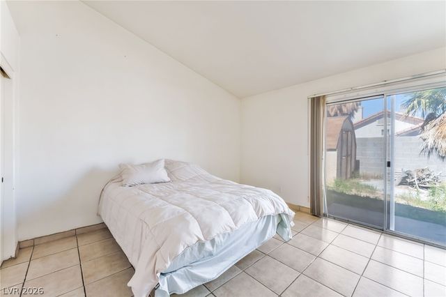 2220 Misty Ridge Circle, North Las Vegas, NV 89032