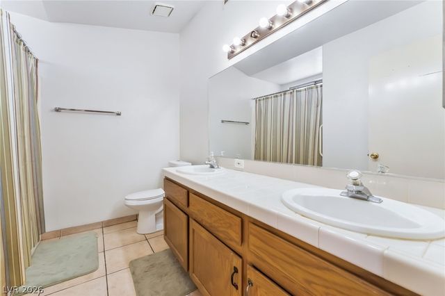 2220 Misty Ridge Circle, North Las Vegas, NV 89032