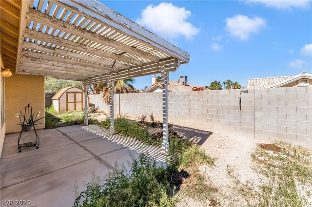 2220 Misty Ridge Circle, North Las Vegas, NV 89032