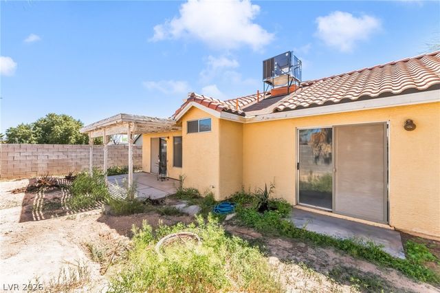 2220 Misty Ridge Circle, North Las Vegas, NV 89032