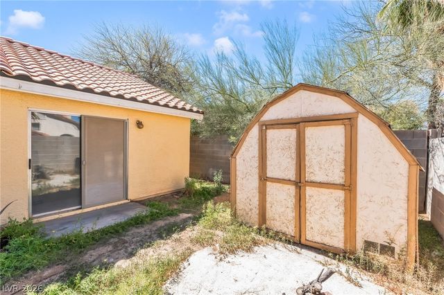 2220 Misty Ridge Circle, North Las Vegas, NV 89032