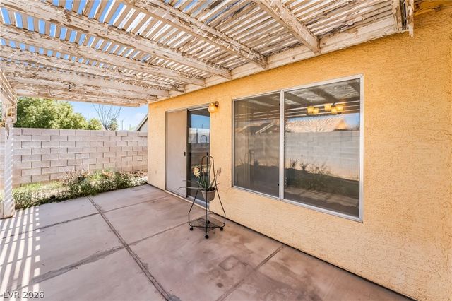 2220 Misty Ridge Circle, North Las Vegas, NV 89032