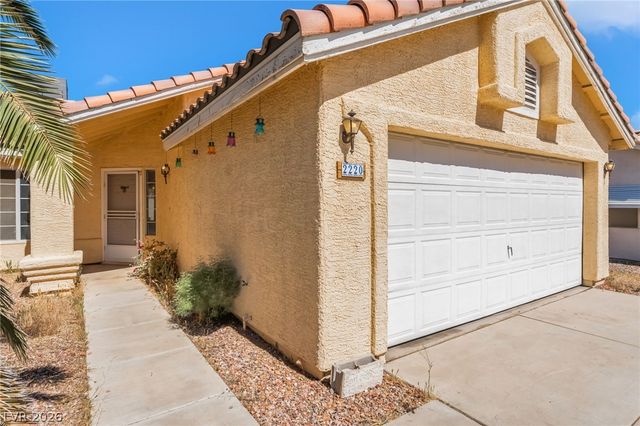 2220 Misty Ridge Circle, North Las Vegas, NV 89032