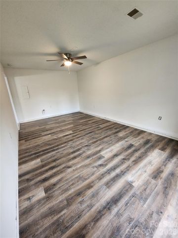 3641 Atlas Drive, Charlotte, NC 28269