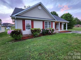 3641 Atlas Drive, Charlotte, NC 28269