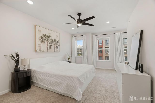 119 Sadie Circle, New Brunswick, NJ 08901