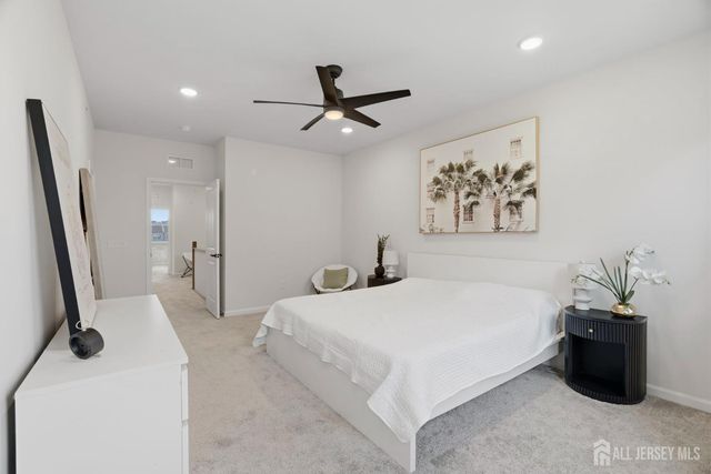 119 Sadie Circle, New Brunswick, NJ 08901