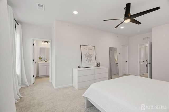 119 Sadie Circle, New Brunswick, NJ 08901