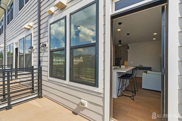 119 Sadie Circle, New Brunswick, NJ 08901