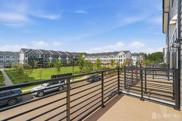 119 Sadie Circle, New Brunswick, NJ 08901