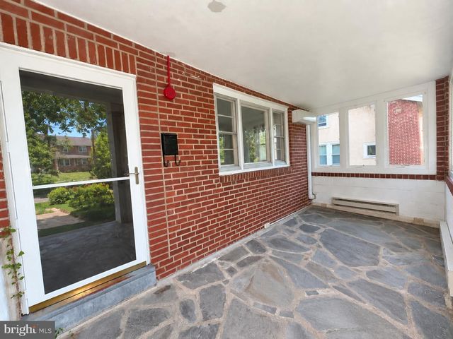 6797 LAWNTON ST, Philadelphia, PA 19128