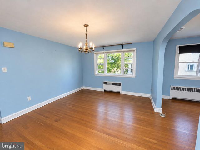 6797 LAWNTON ST, Philadelphia, PA 19128