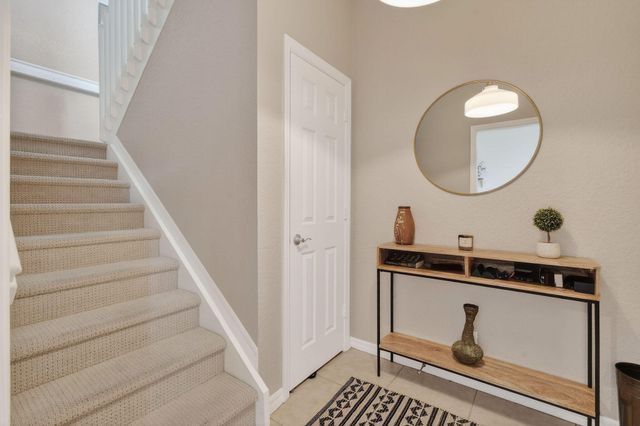 355 E Thatch Palm Circle 103, Jupiter, FL 33458