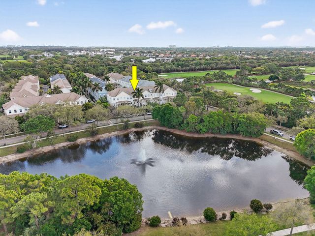 355 E Thatch Palm Circle 103, Jupiter, FL 33458