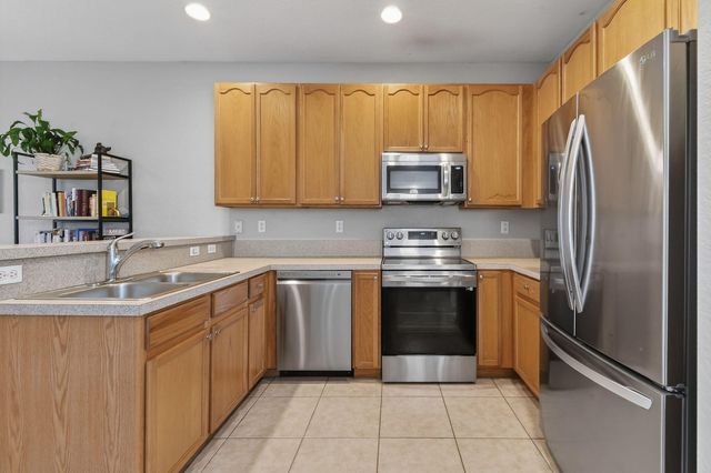 355 E Thatch Palm Circle 103, Jupiter, FL 33458