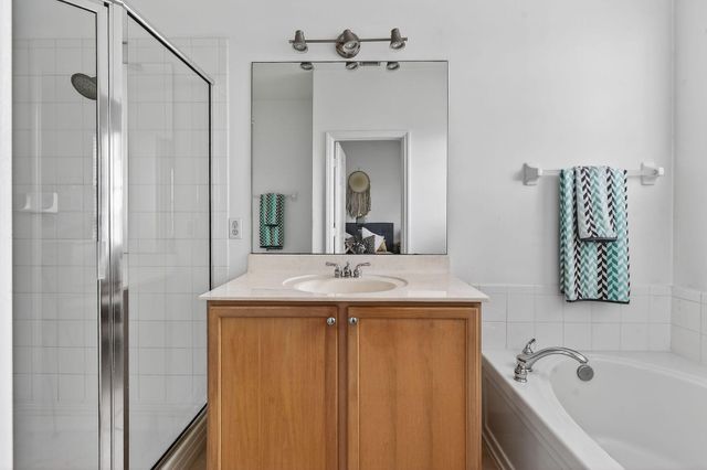 355 E Thatch Palm Circle 103, Jupiter, FL 33458