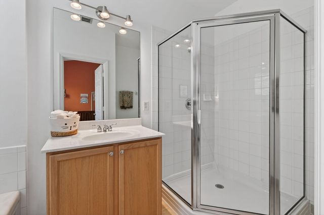 355 E Thatch Palm Circle 103, Jupiter, FL 33458