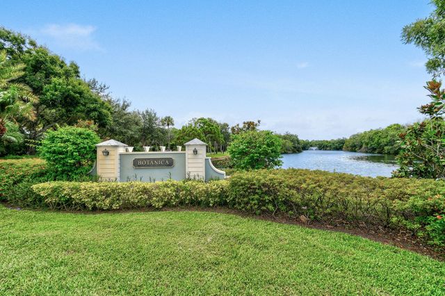 355 E Thatch Palm Circle 103, Jupiter, FL 33458