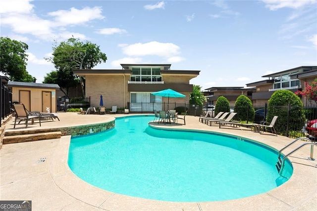 346 Carpenter Drive APT 16, Sandy Springs, GA 30328