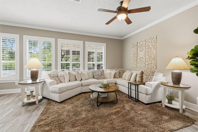 1214 Eversham Way, Kingwood, TX 77339