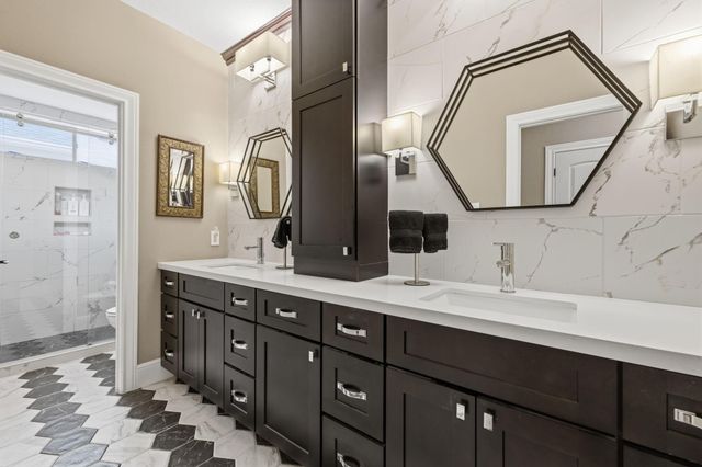 1214 Eversham Way, Kingwood, TX 77339