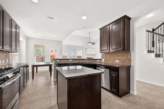 17415 Sandalisle Lane, Richmond, TX 77407