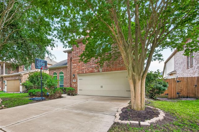 17415 Sandalisle Lane, Richmond, TX 77407