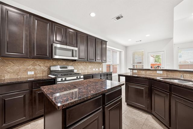 17415 Sandalisle Lane, Richmond, TX 77407