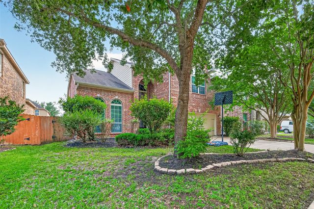 17415 Sandalisle Lane, Richmond, TX 77407