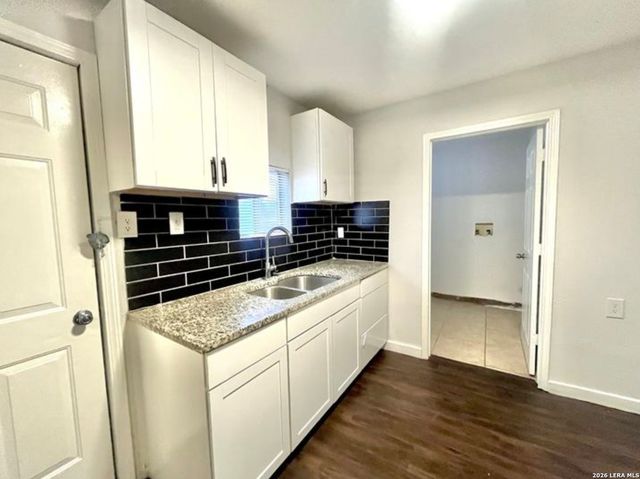 1217 Keats, San Antonio, TX 78211