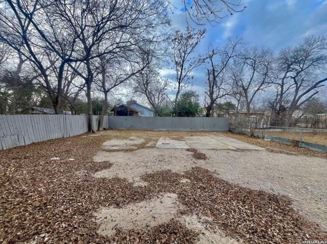 1217 Keats, San Antonio, TX 78211