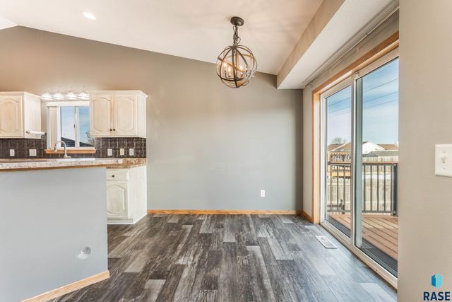4408 S Galway Ave Avenue, Sioux Falls, SD 57106