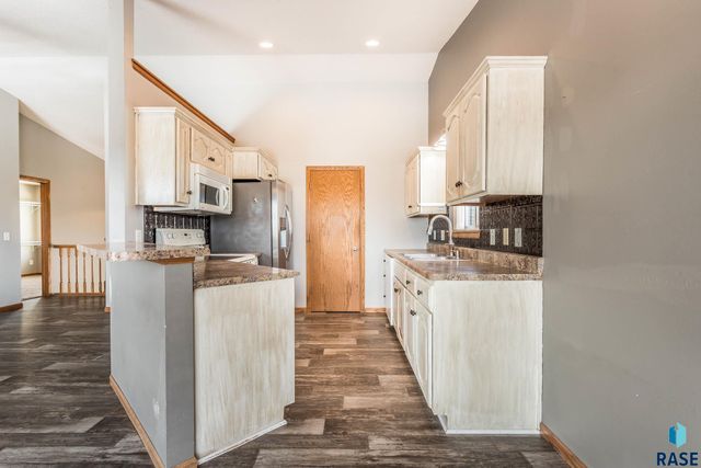 4408 S Galway Ave Avenue, Sioux Falls, SD 57106