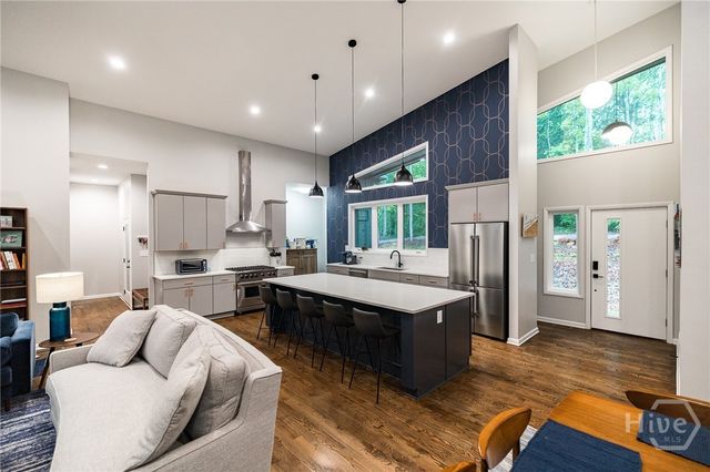 3653 Barnett Shoals Road, Athens, GA 30601