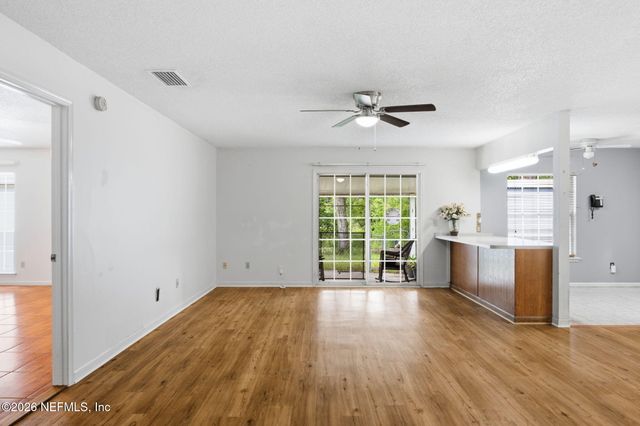 8354 FIRE FLY Lane, Jacksonville, FL 32244