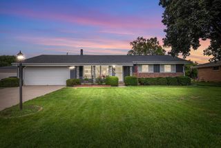 7032 W Armour AVENUE, Milwaukee, WI 53220