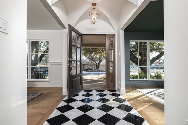 4309 Boca Bay Drive, Dallas, TX 75244