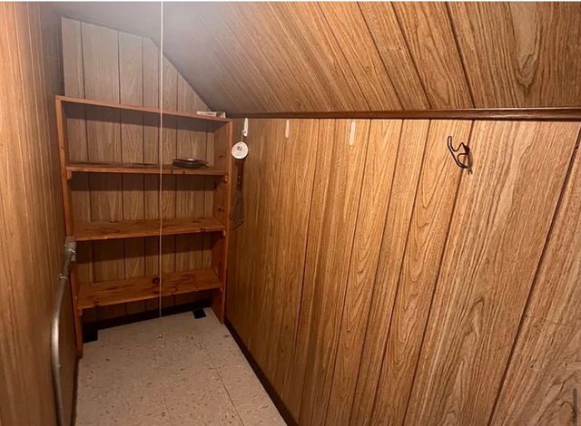 402 W Ashland Avenue, Indianola, IA 50125