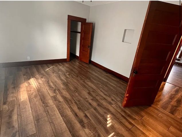 402 W Ashland Avenue, Indianola, IA 50125