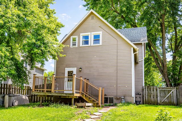 402 W Ashland Avenue, Indianola, IA 50125