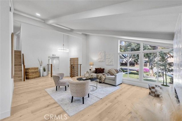 3126 S Rita Way, Santa Ana, CA 92704