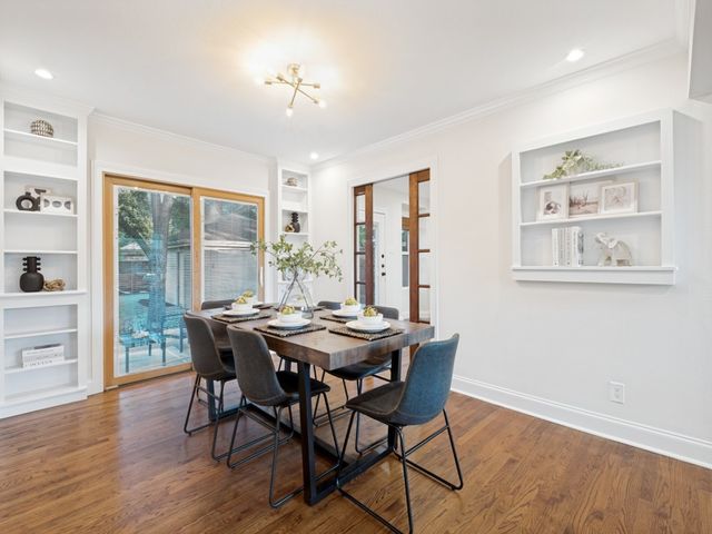 6438 E Lovers Lane, Dallas, TX 75214