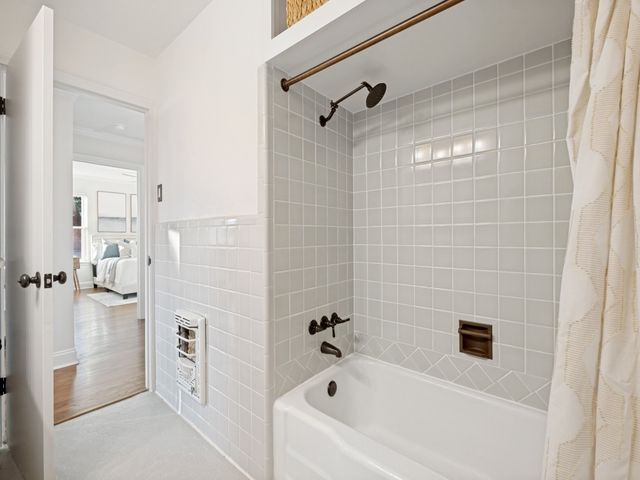 6438 E Lovers Lane, Dallas, TX 75214