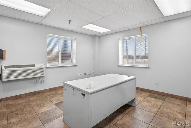 1500 Dismuke Drive, Farmington, MO 63640